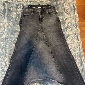 High-Waist Black Wash Women’s Denim Skirt Jeans